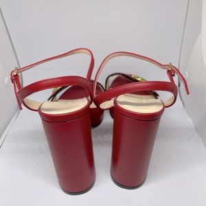 Gucci Marmont 85 Platform Sandals Red in color